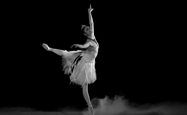 跳芭蕾舞有什么技巧？跳芭蕾舞需要哪些基本功？(1)