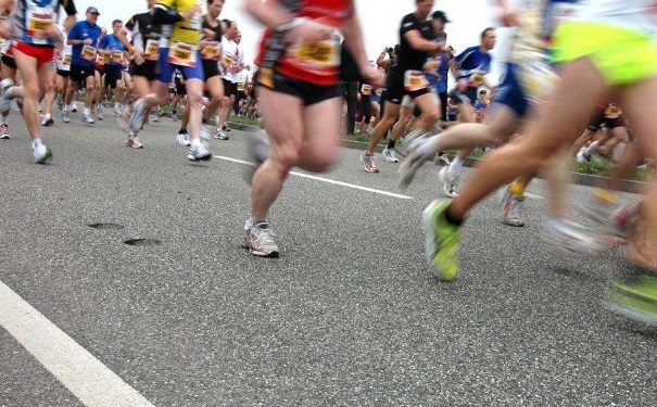哪些人不适合参加马拉松？不宜跑马拉松的人群有哪些？(1)