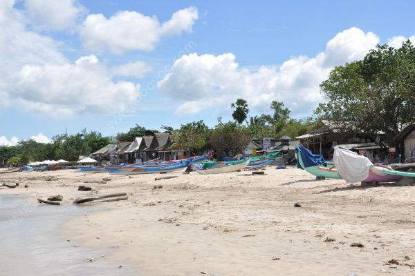 巴厘岛海洋垃圾成灾，出国旅游注意什么？(2)