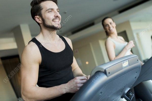 健美界张一山21天瘦22斤，运动减肥怎样做最有效？(3)