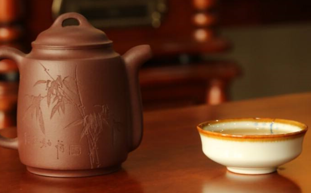 上班族多喝茶养生对身体好 常喝这两种茶更美丽(1)