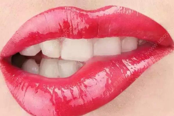 频繁舔唇易导致慢性唇炎？冬季如何护理唇部？(3)