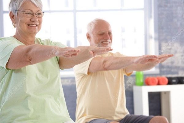 93岁老人坚持跳绳40年，老人适合什么样的运动？(4)