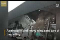 航站楼天花板被暴雨掀翻，暴雨飞机能正常起飞吗？[多图]