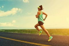 空腹跑步有哪些危害？会刺激肠胃、增加心脏负担[图]