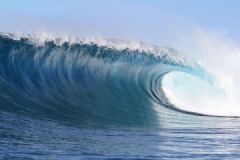 约1.53米高海啸袭击西班牙，道路被毁物品漂流，海啸急救措施[多图]