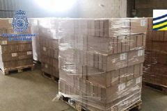 西班牙警方查获8吨假奶粉，其中大多运往中国[多图]