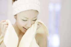 冬季洗脸的误区有哪些？冬天用热水洗脸更干净吗？[图]